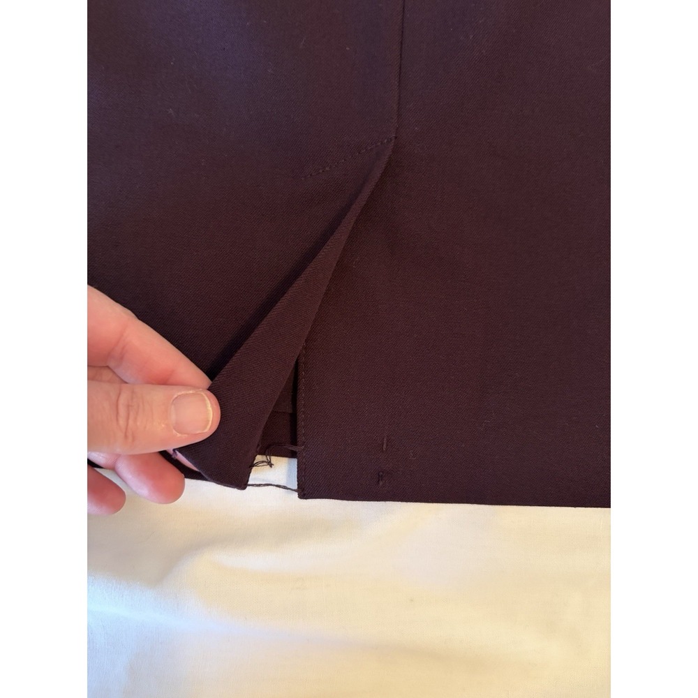 Banana Republic Dark‎ Purple Pencil Skirt Size 4 Academia Career Back zip Sexy - Picture 4 of 9